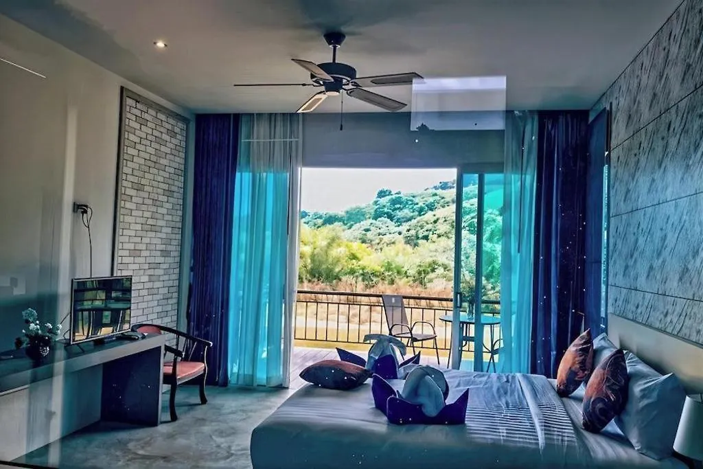 Oyo 729 亚曼特拉湖景度假村 Ko Lanta
