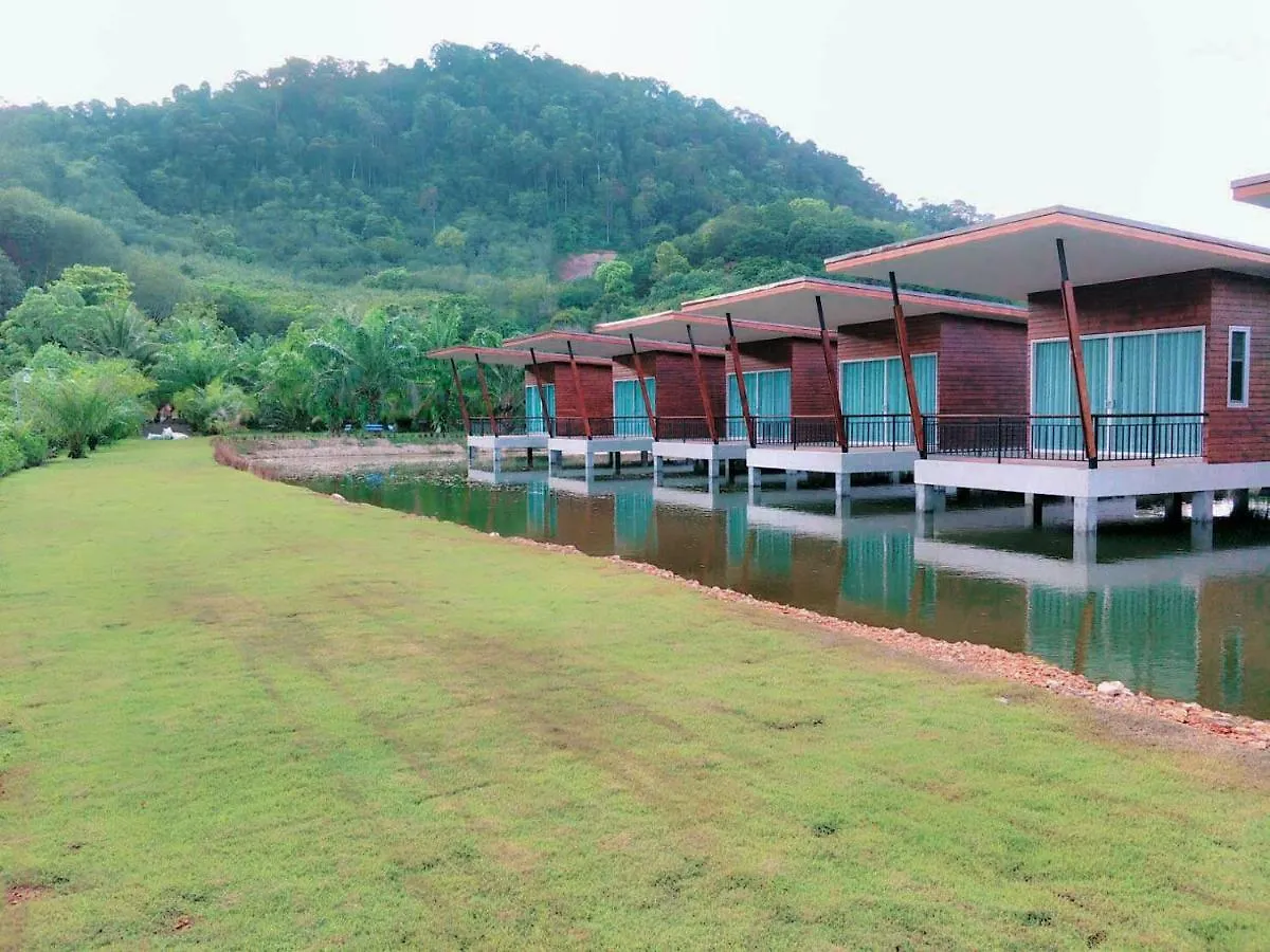 Capital O 729 Amantra Lake View Resort Koh Lanta